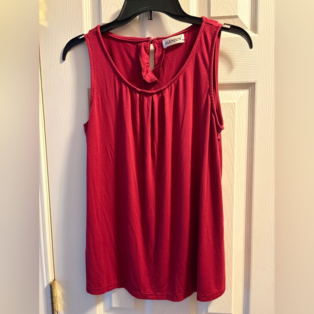 Women's Classic Maroon Sleeveless Tank